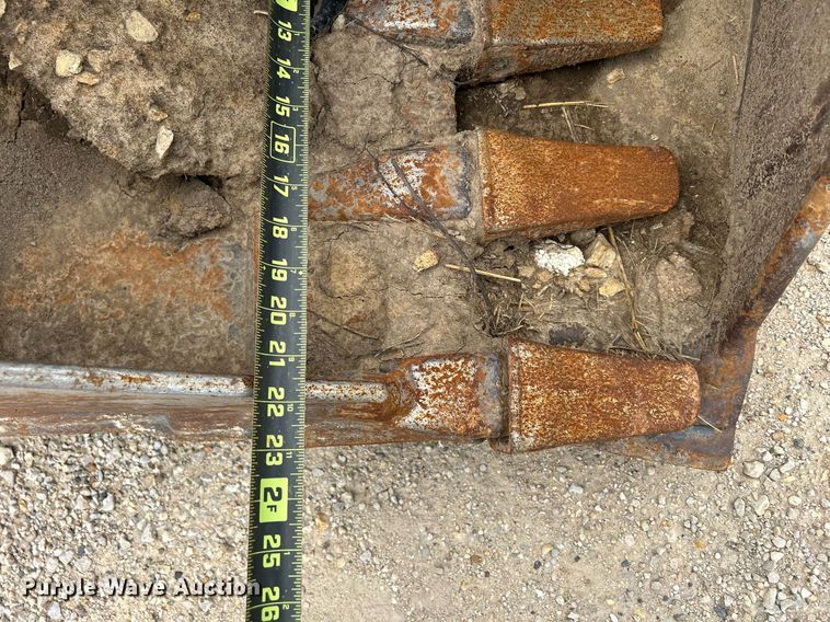 image for item DR4681 2015 John Deere 310SL  backhoe