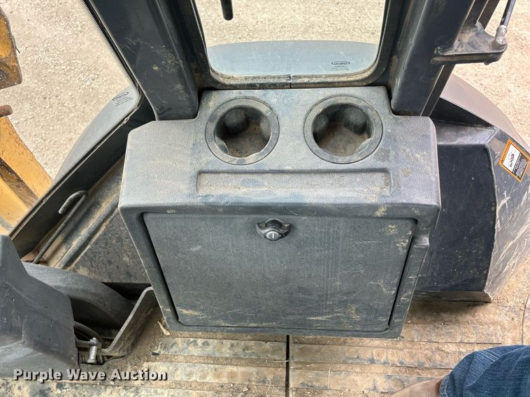 image for item DR4681 2015 John Deere 310SL  backhoe