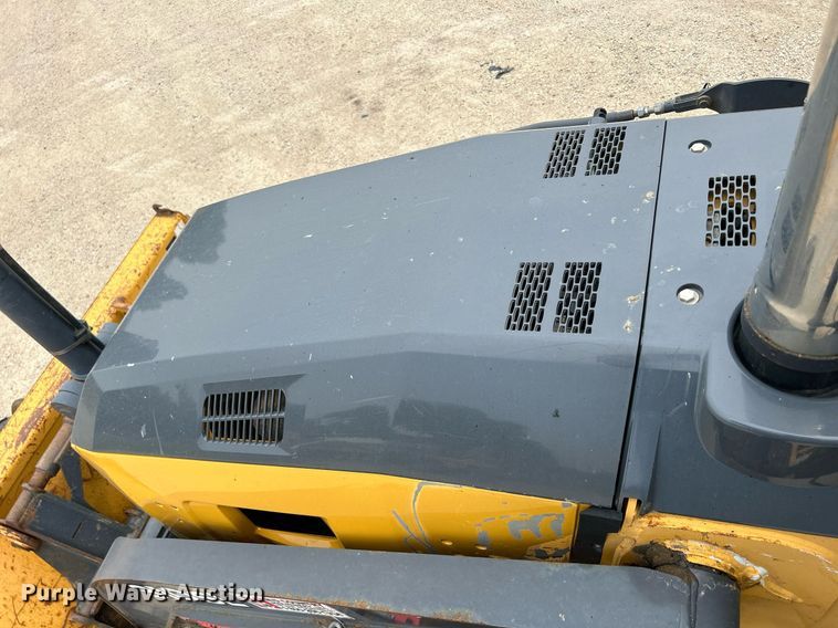 image for item DR4681 2015 John Deere 310SL  backhoe