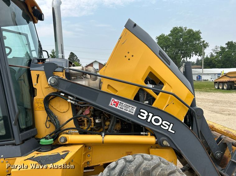 image for item DR4681 2015 John Deere 310SL  backhoe