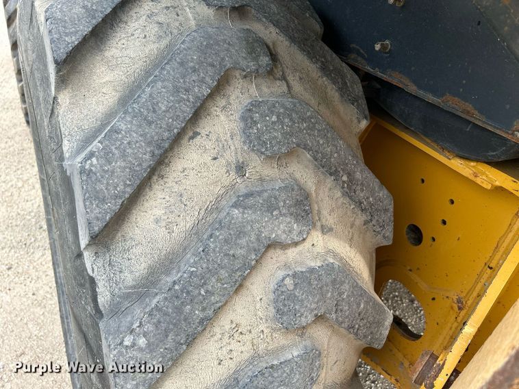 image for item DR4681 2015 John Deere 310SL  backhoe