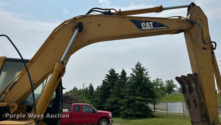 image for item DR4682 2001 Caterpillar 315C  excavator