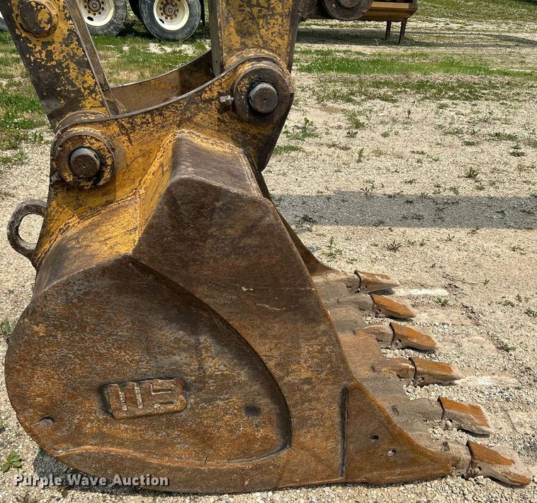 image for item DR4682 2001 Caterpillar 315C  excavator