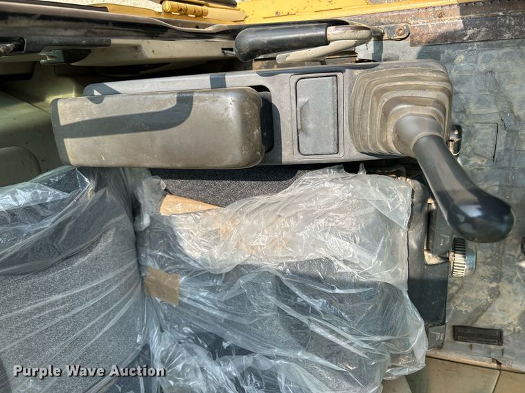 image for item DR4682 2001 Caterpillar 315C  excavator