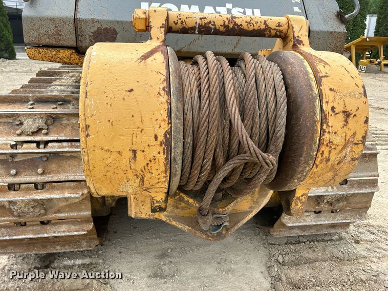 image for item DR4686 1999 Komatsu D65EX-12  dozer