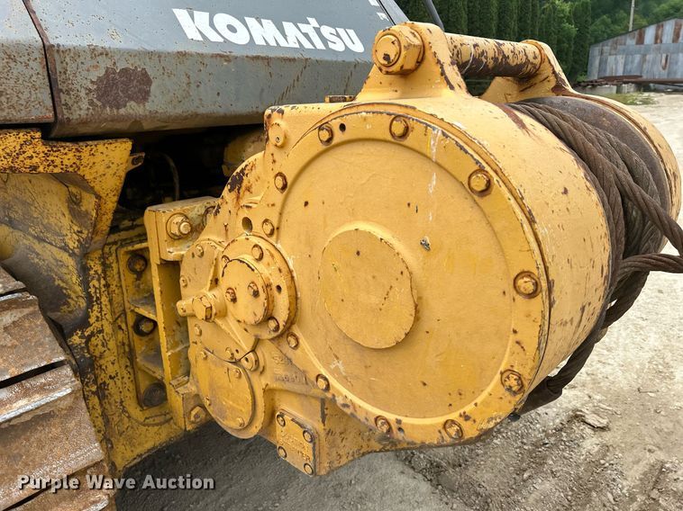 image for item DR4686 1999 Komatsu D65EX-12  dozer
