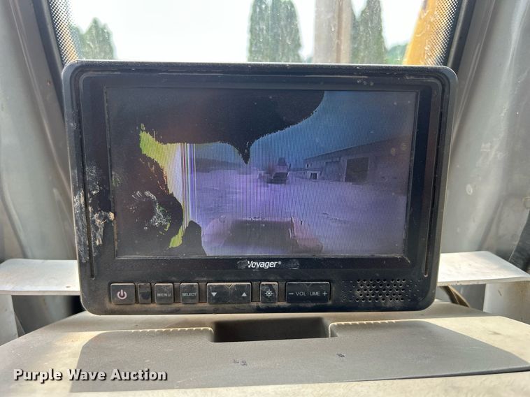 image for item DR4686 1999 Komatsu D65EX-12  dozer