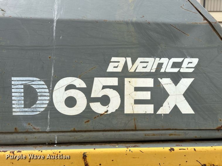 image for item DR4686 1999 Komatsu D65EX-12  dozer