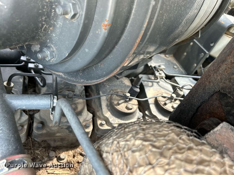 image for item DR4686 1999 Komatsu D65EX-12  dozer