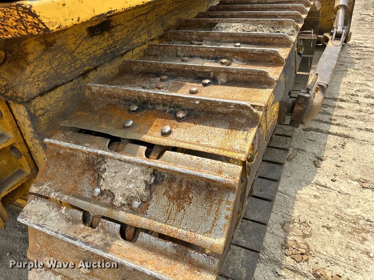 image for item DR4686 1999 Komatsu D65EX-12  dozer