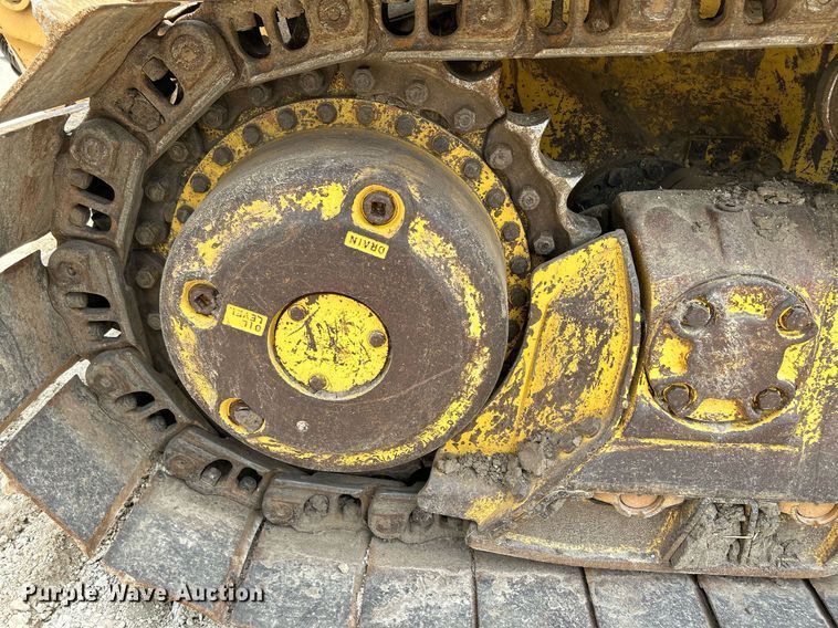 image for item DR4686 1999 Komatsu D65EX-12  dozer