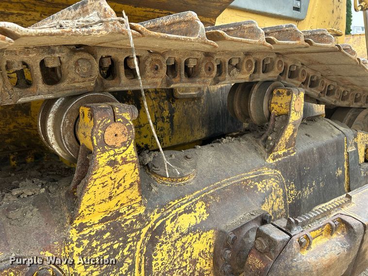 image for item DR4686 1999 Komatsu D65EX-12  dozer
