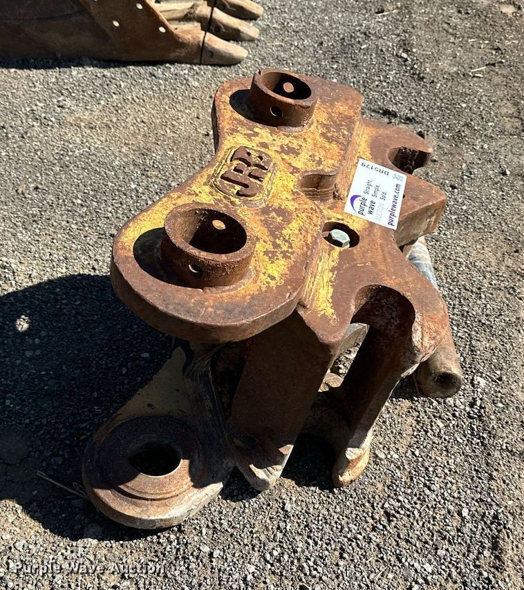 image for item DR5179 JRB JD230  quick coupler