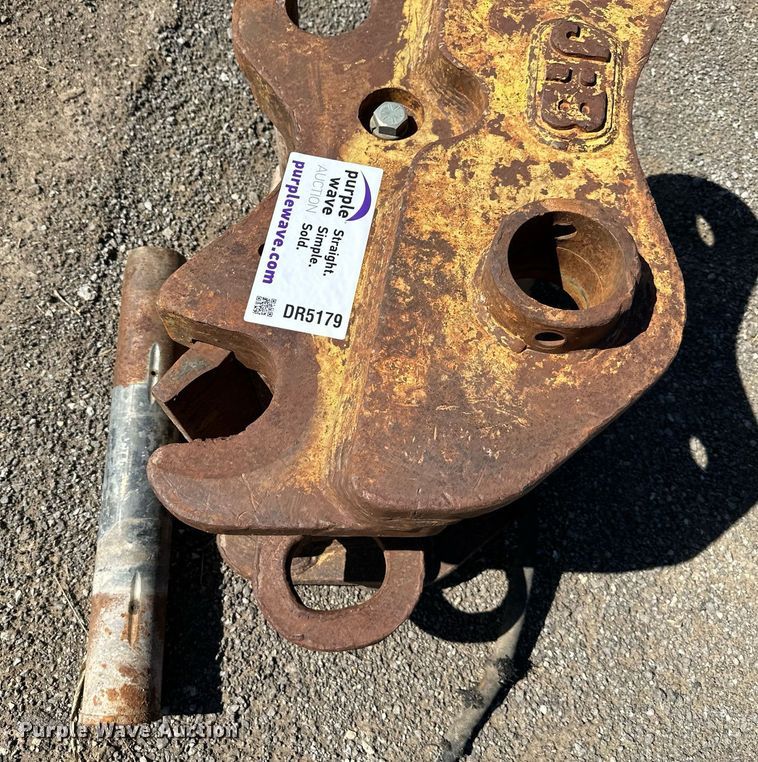image for item DR5179 JRB JD230  quick coupler