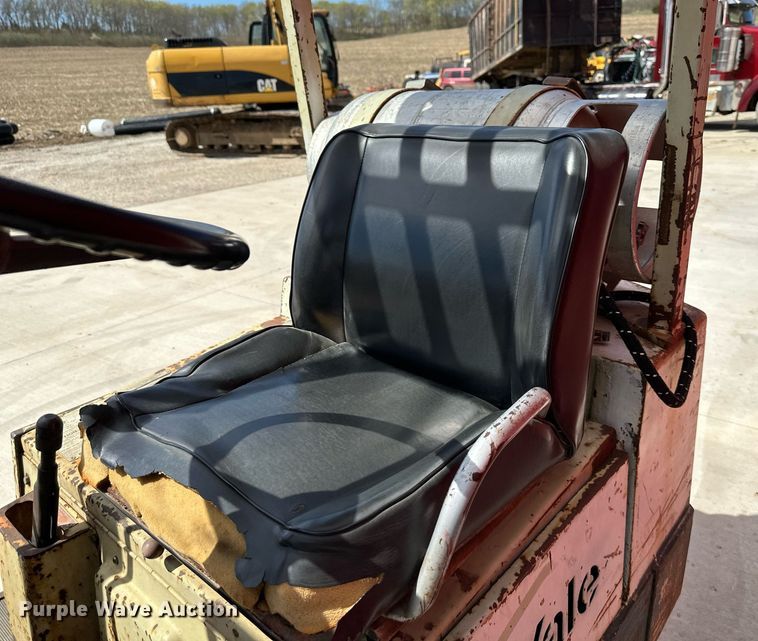 image for item DR5185 Yale GLC030UAD071  forklift