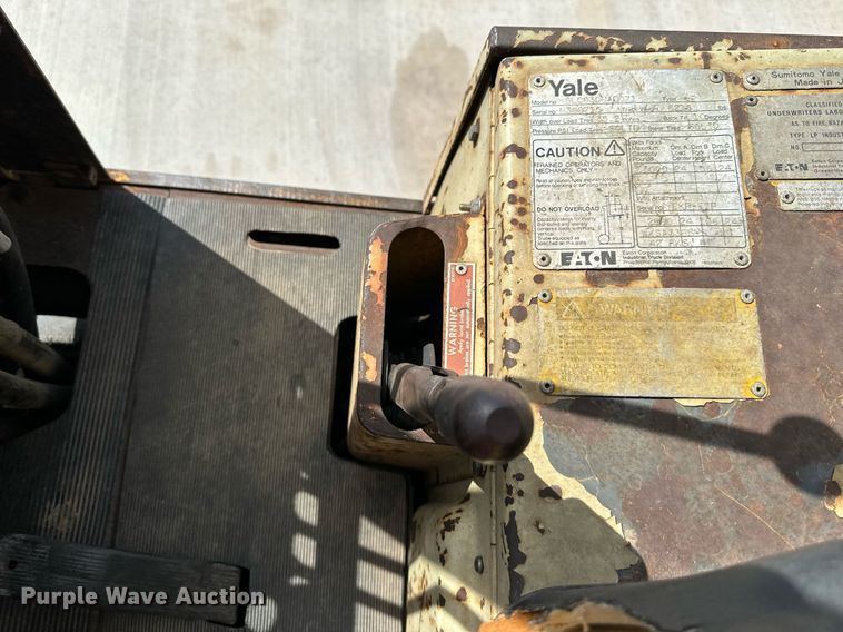 image for item DR5185 Yale GLC030UAD071  forklift