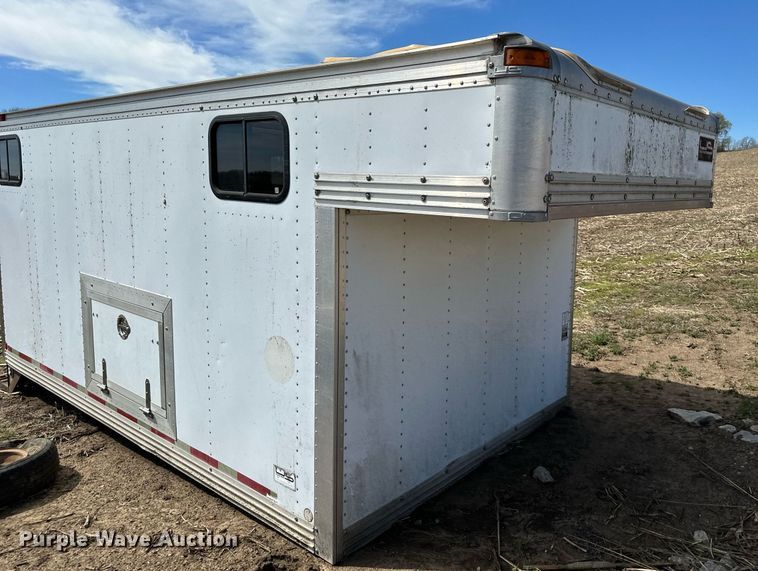 image for item DR5186 US Truck Bodies  box bed