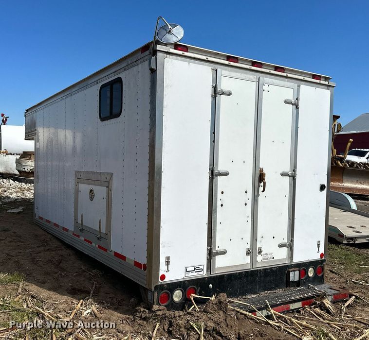 image for item DR5186 US Truck Bodies  box bed