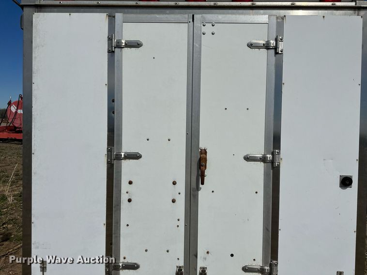 image for item DR5186 US Truck Bodies  box bed