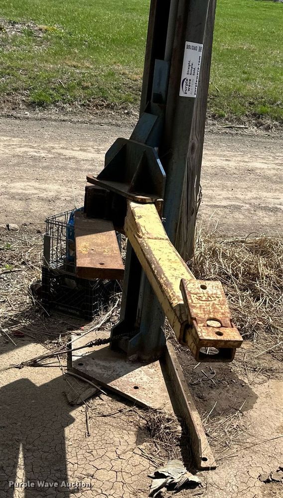 image for item DR5188 Rotary  two post automotive lift