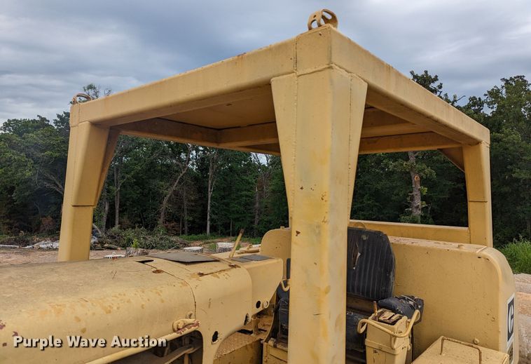 image for item DR6970 1971 Caterpillar D9G  dozer