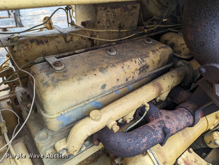 image for item DR6970 1971 Caterpillar D9G  dozer