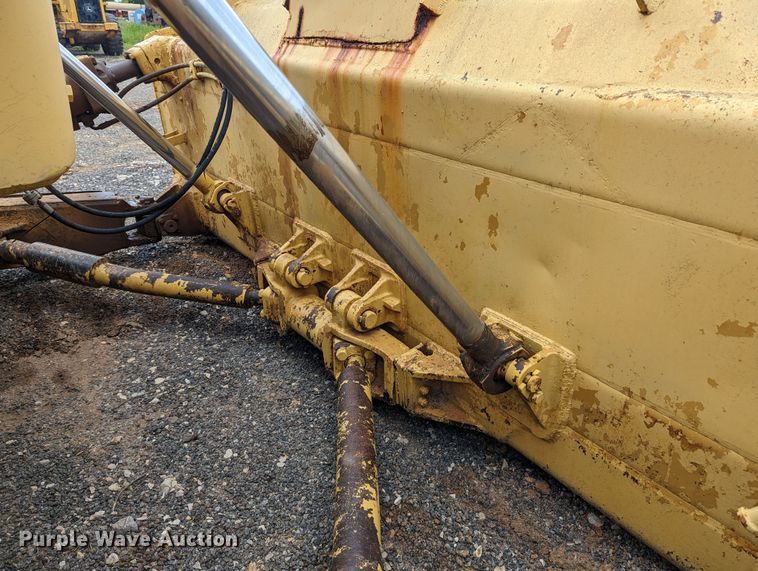 image for item DR6970 1971 Caterpillar D9G  dozer