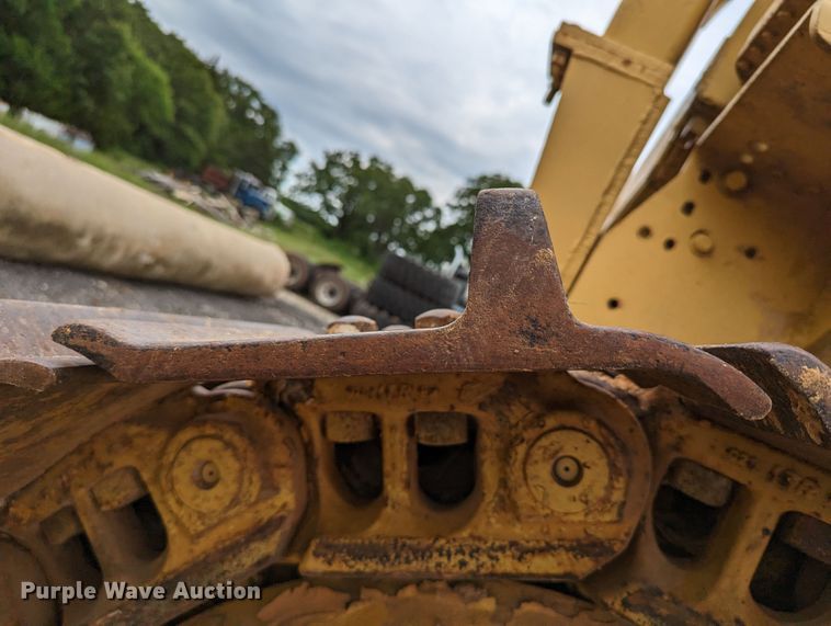 image for item DR6970 1971 Caterpillar D9G  dozer