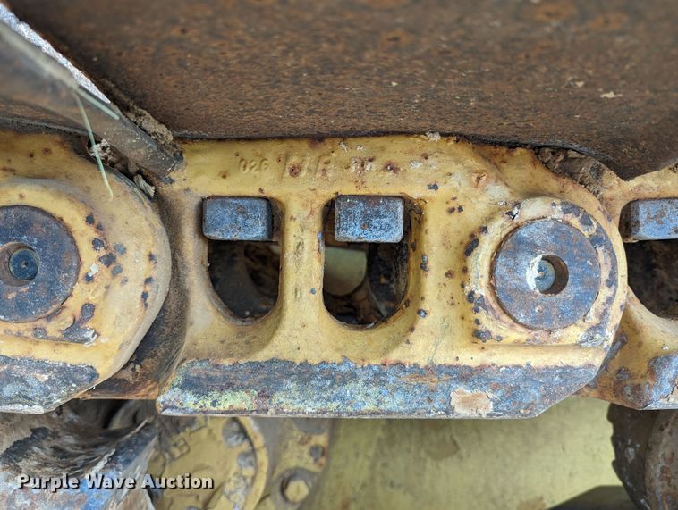 image for item DR6970 1971 Caterpillar D9G  dozer