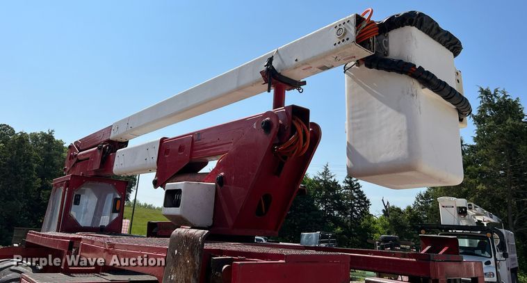 image for item II9059 Brown Bear 9116B  skidder