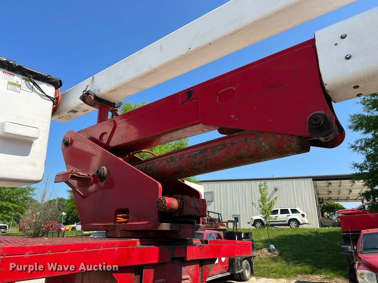 image for item II9059 Brown Bear 9116B  skidder