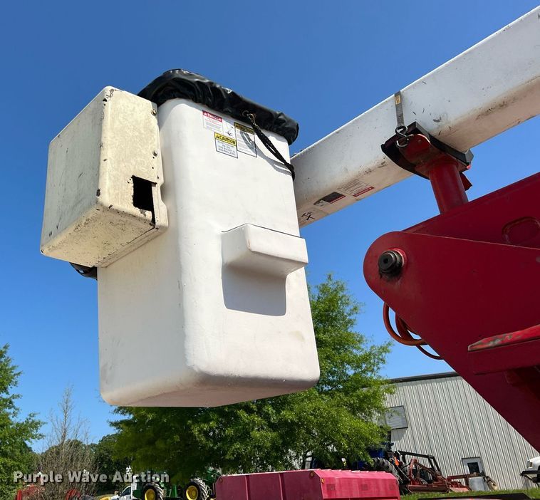 image for item II9059 Brown Bear 9116B  skidder