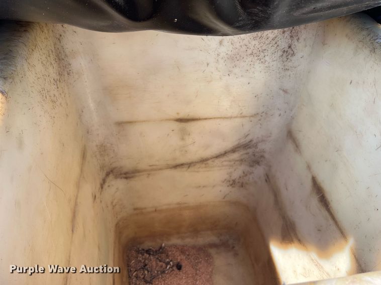 image for item II9059 Brown Bear 9116B  skidder