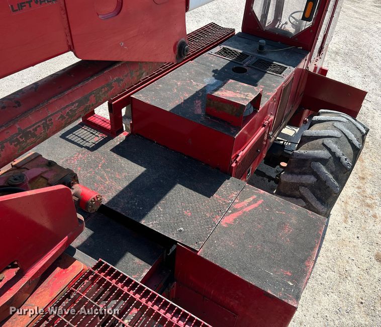 image for item II9059 Brown Bear 9116B  skidder