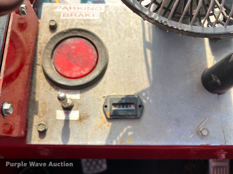 image for item II9059 Brown Bear 9116B  skidder