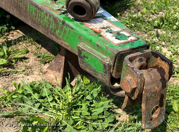 image for item II9061 John Deere 1508  batwing rotary mower