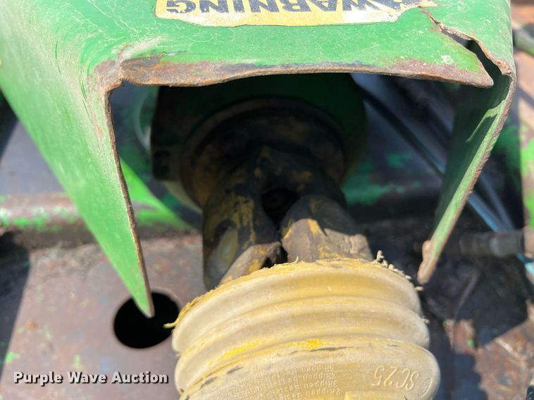 image for item II9061 John Deere 1508  batwing rotary mower