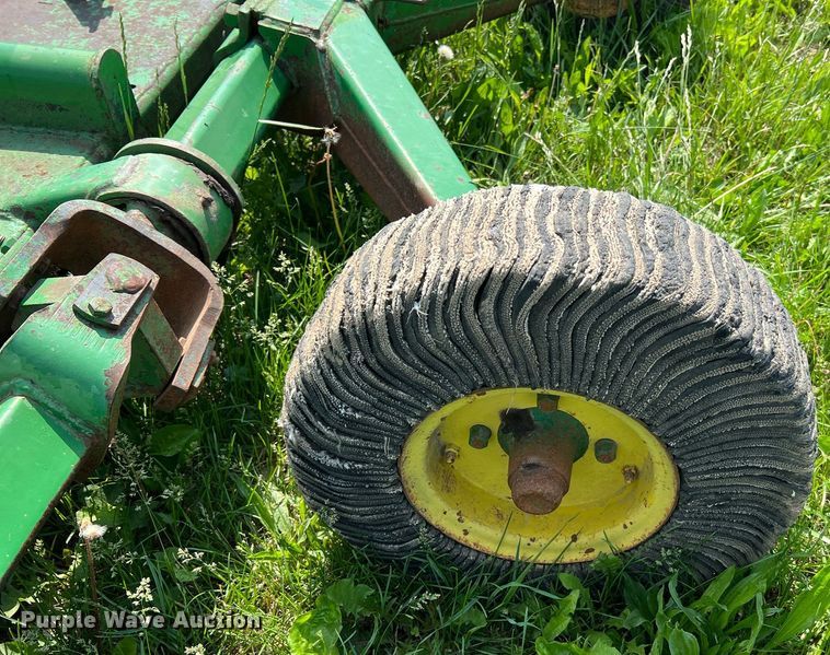 image for item II9061 John Deere 1508  batwing rotary mower