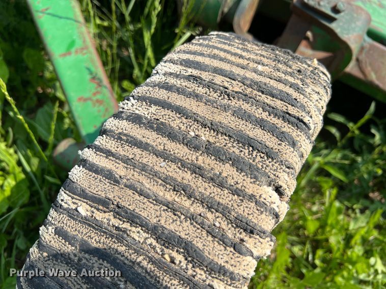 image for item II9061 John Deere 1508  batwing rotary mower