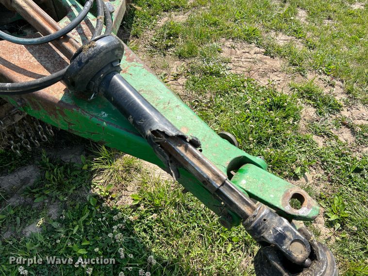 image for item II9062 (2) John Deere HX15 batwing rotary mower