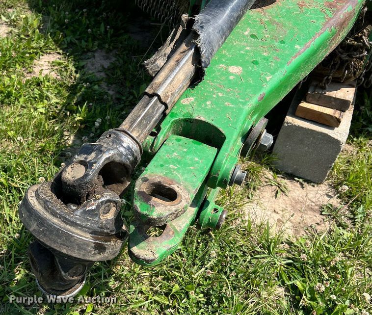 image for item II9062 (2) John Deere HX15 batwing rotary mower
