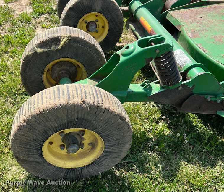 image for item II9062 (2) John Deere HX15 batwing rotary mower