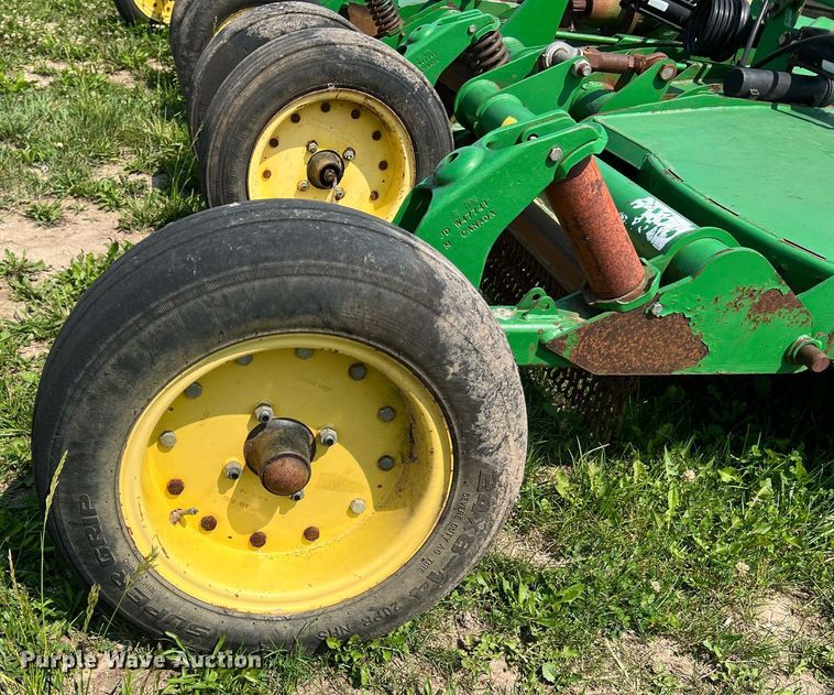 image for item II9062 (2) John Deere HX15 batwing rotary mower