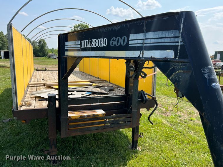 image for item II9064 2001 Hillsboro 629-TD-BT  equipment trailer