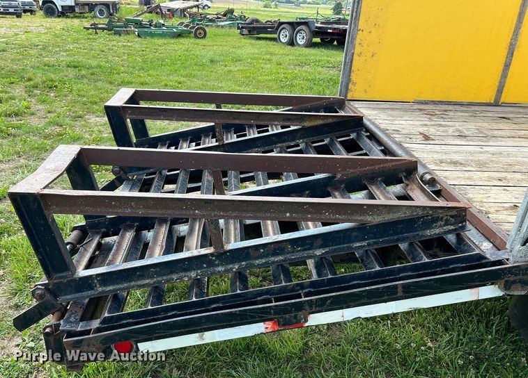 image for item II9064 2001 Hillsboro 629-TD-BT  equipment trailer