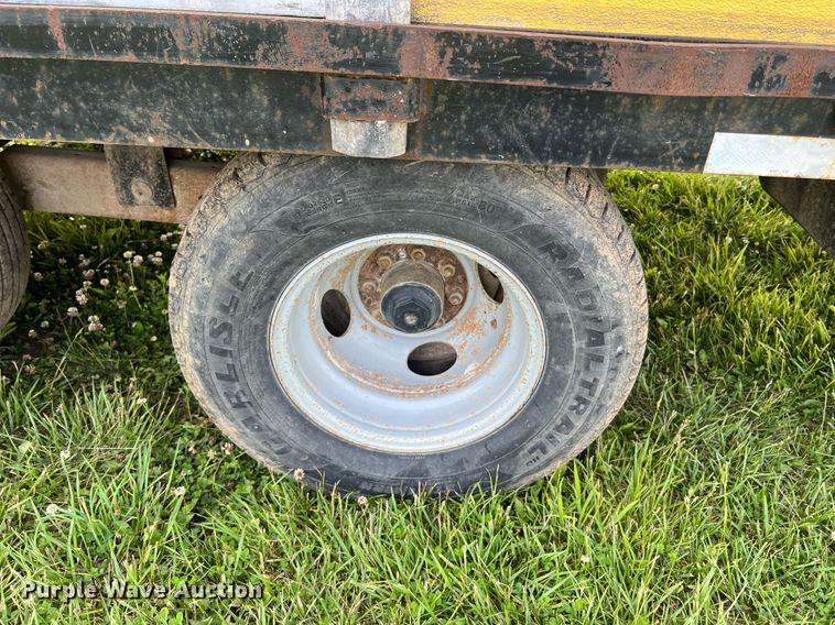 image for item II9064 2001 Hillsboro 629-TD-BT  equipment trailer