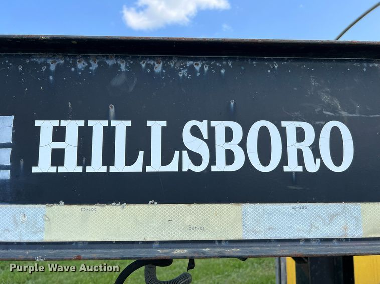 image for item II9064 2001 Hillsboro 629-TD-BT  equipment trailer