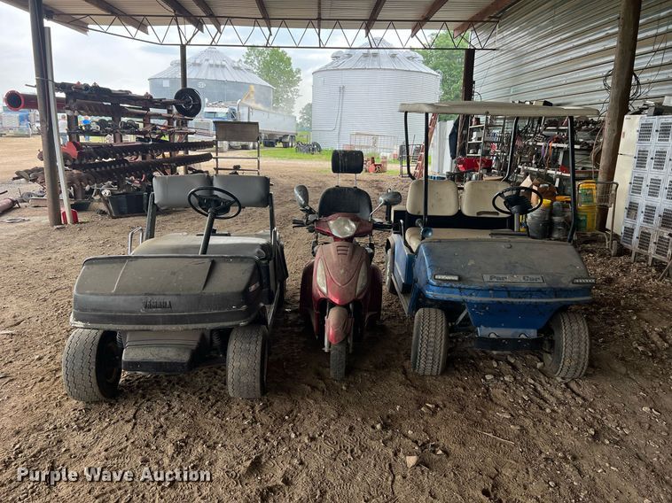 image for item II9068 (2) golf carts