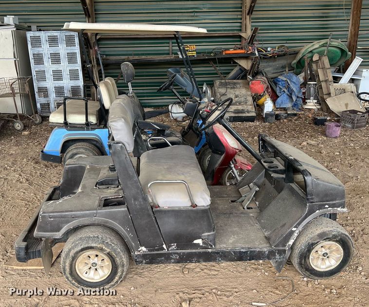 image for item II9068 (2) golf carts