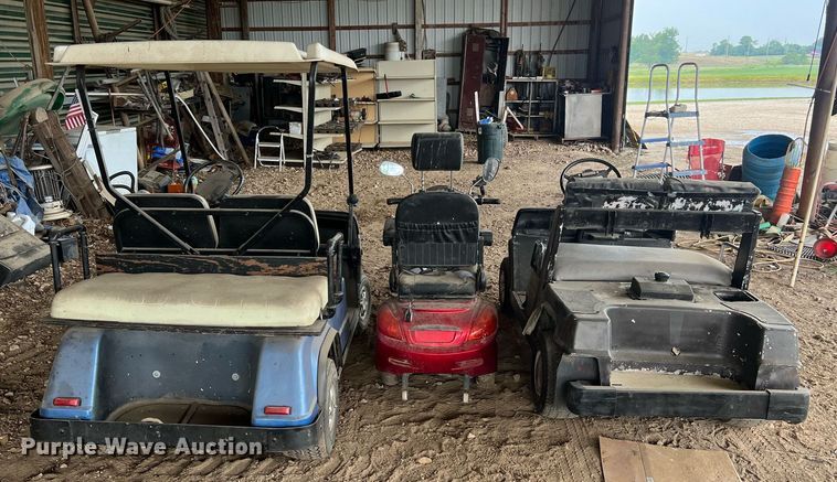 image for item II9068 (2) golf carts